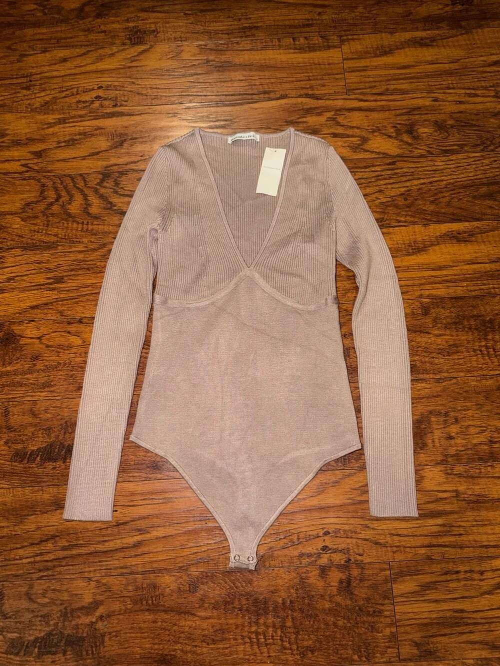 Abercrombie & Fitch Ribbed V-Neck Bodysuit Size S Long Sleeve Taupe